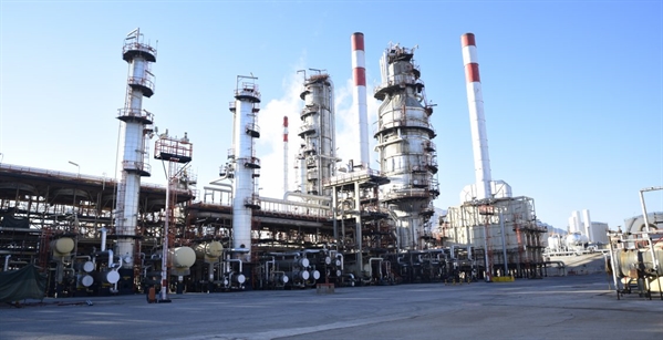 شرکت پالایش نفت اصفهان جزو ۱۰ شرکت برتر سال ۱۴۰۰ در بورس کالا شد