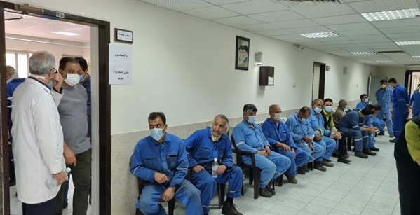 انجام نوبت یادآور واکسن کرونا برای کارکنان شرکت پالایش نفت اصفهان